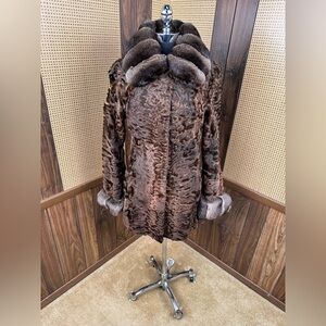STUNNING BROWN PERSIAN LAMB KARAKUL & CHINCHILLA TRIM FUR COAT JACKET SIZE SMALL